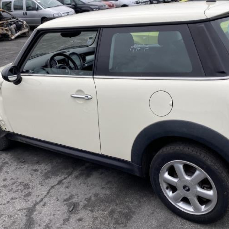 Pare boue arriere gauche MINI MINI 2 R56 Photo n°10