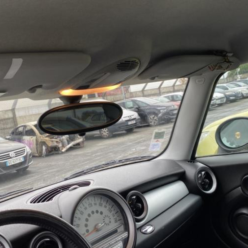 Pare boue arriere gauche MINI MINI 2 R56 Photo n°17