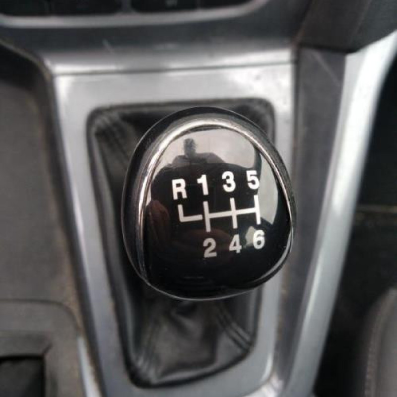 Pare boue avant gauche FORD FOCUS 3 Photo n°14