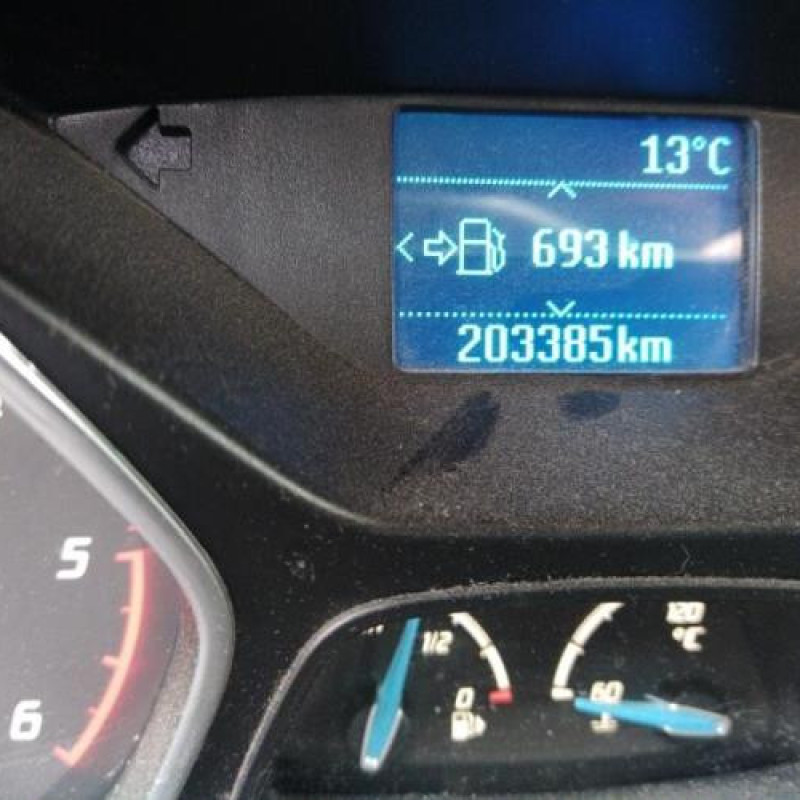 Pare boue avant gauche FORD FOCUS 3 Photo n°15