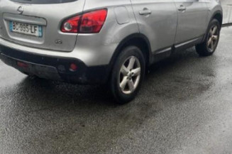 Pare boue arriere gauche NISSAN QASHQAI 1