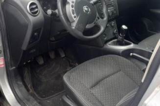 Pare boue arriere gauche NISSAN QASHQAI 1