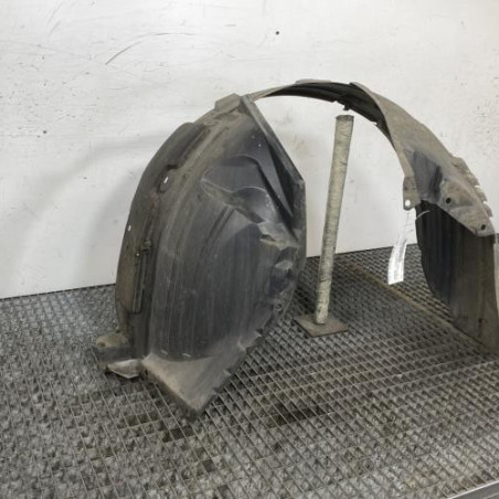 Pare boue avant gauche NISSAN QASHQAI 1