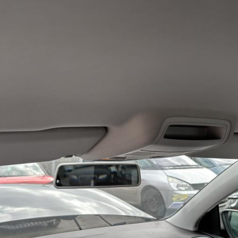 Pare boue arriere gauche VOLKSWAGEN GOLF 6 Photo n°17