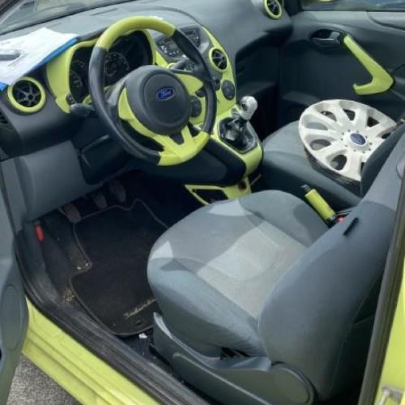 Pare boue arriere gauche FORD KA 2 Photo n°6