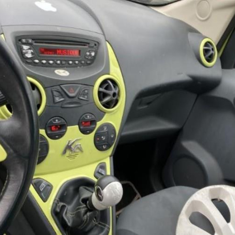 Pare boue arriere gauche FORD KA 2 Photo n°14