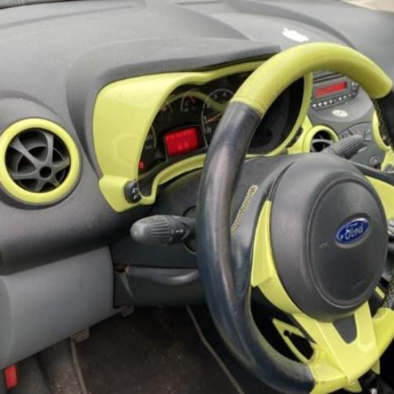 Pare boue arriere gauche FORD KA 2 Photo n°17