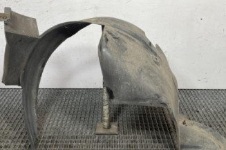 Pare boue avant gauche PEUGEOT PARTNER 1 Photo n°1