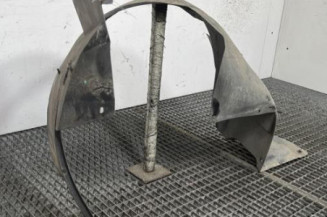 Pare boue avant gauche PEUGEOT PARTNER 1