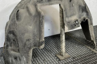 Pare boue arriere gauche BMW SERIE 1 F20