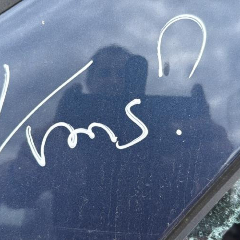 Pare boue avant gauche MERCEDES CLASSE A 168 Photo n°9