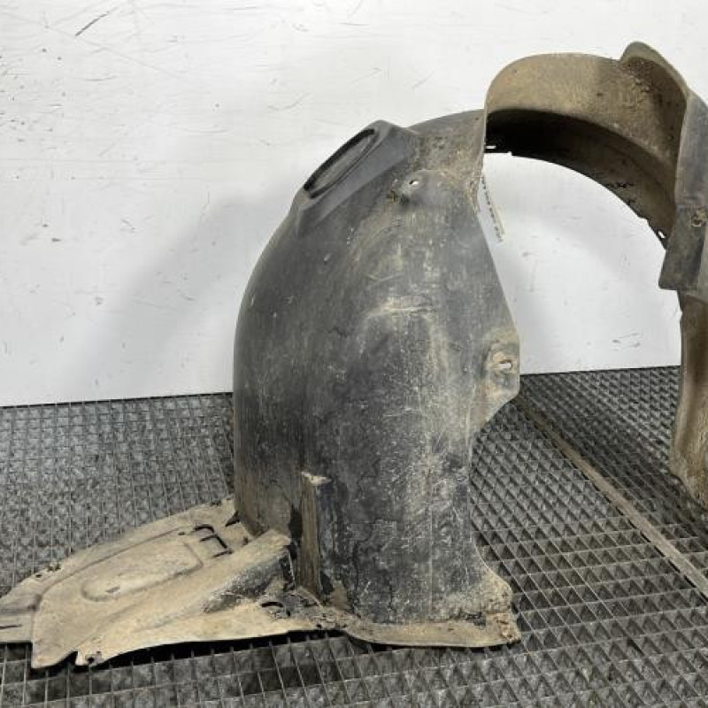 Pare boue avant droit SEAT TOLEDO 4 Photo n°3