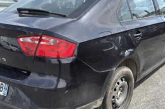 Pare boue avant droit SEAT TOLEDO 4