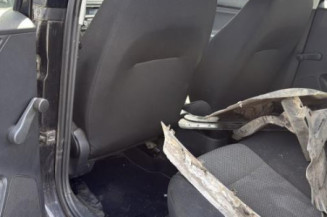 Pare boue avant droit SEAT TOLEDO 4