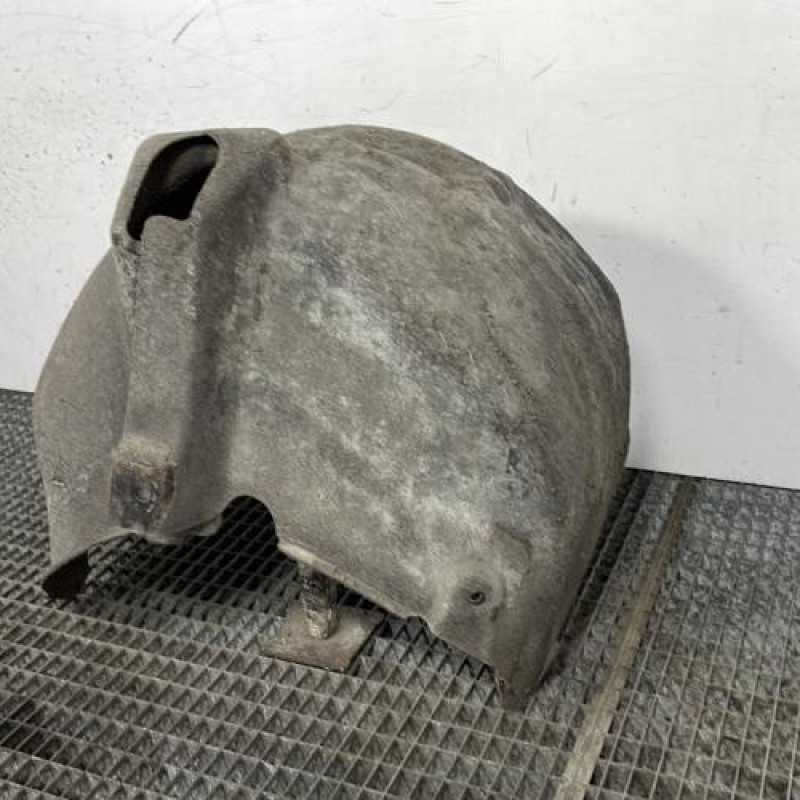 Pare boue arriere gauche AUDI A1 1 Photo n°3