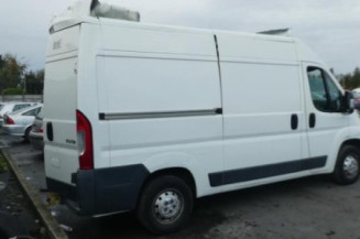 Pare boue avant droit PEUGEOT BOXER 3
