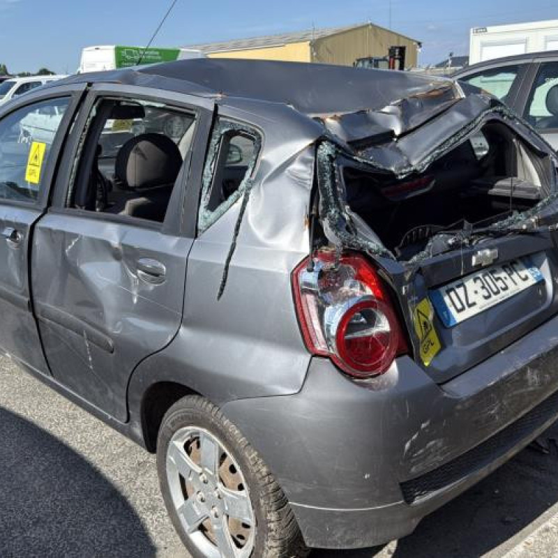 Pare boue avant droit CHEVROLET AVEO 1 Photo n°8