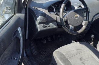 Pare boue avant droit CHEVROLET AVEO 1