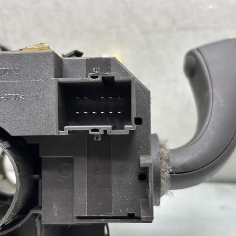 Com (Bloc Contacteur Tournant+Commodo Essuie Glace+Commodo Phare) FIAT IDEA Photo n°4