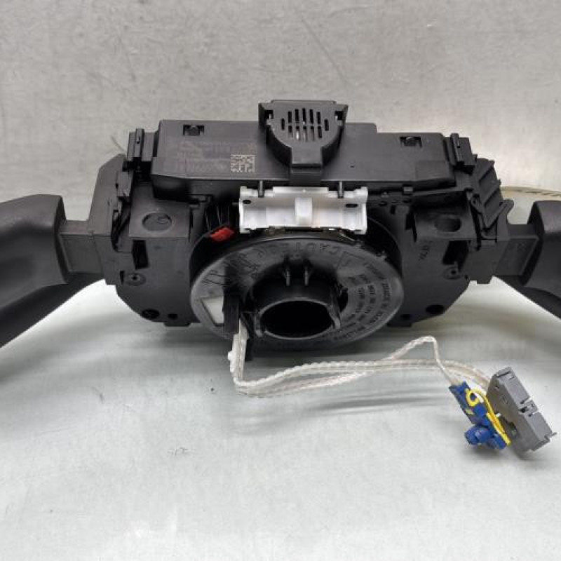 Com (Bloc Contacteur Tournant+Commodo Essuie Glace+Commodo Phare) PEUGEOT 307 Photo n°10