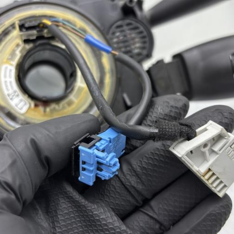 Com (Bloc Contacteur Tournant+Commodo Essuie Glace+Commodo Phare) CITROEN DS3 Photo n°2