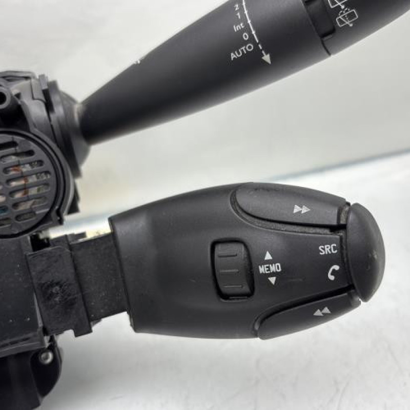 Com (Bloc Contacteur Tournant+Commodo Essuie Glace+Commodo Phare) CITROEN DS3 Photo n°6