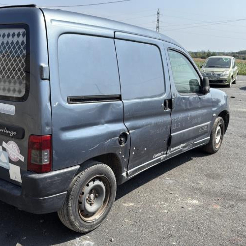Pare boue avant gauche CITROEN BERLINGO 1 Photo n°7