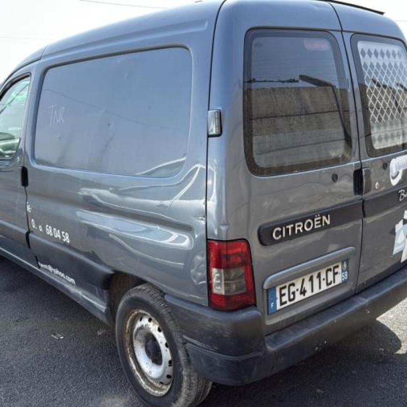 Pare boue avant gauche CITROEN BERLINGO 1 Photo n°8