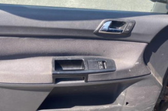 Pare boue avant droit VOLKSWAGEN POLO 4