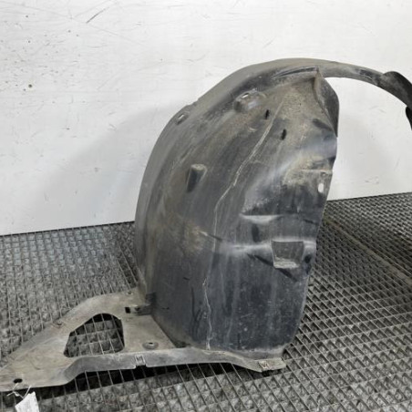 Pare boue avant droit PEUGEOT 2008 1