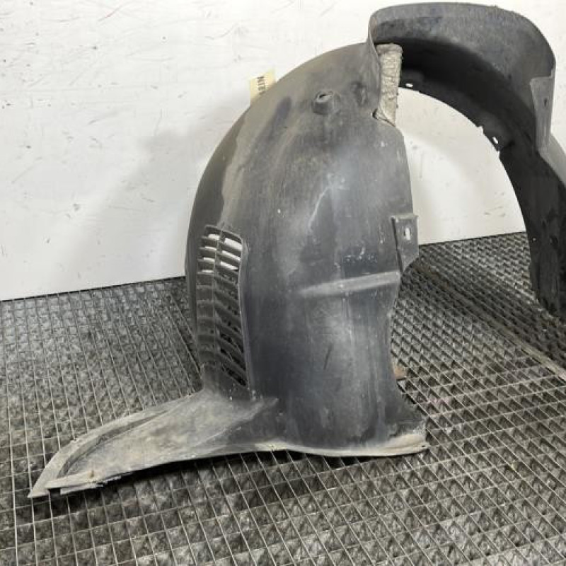 Pare boue avant droit SEAT IBIZA 3 Photo n°3