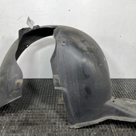 Pare boue avant gauche SKODA SUPERB 2 Photo n°1