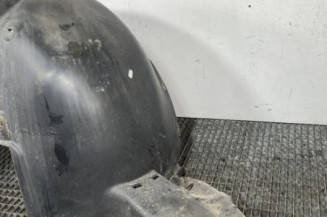 Pare boue avant gauche SKODA SUPERB 2