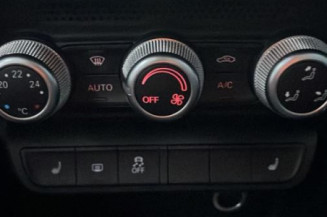 Pretensionneur de ceinture avant droit AUDI A1 1