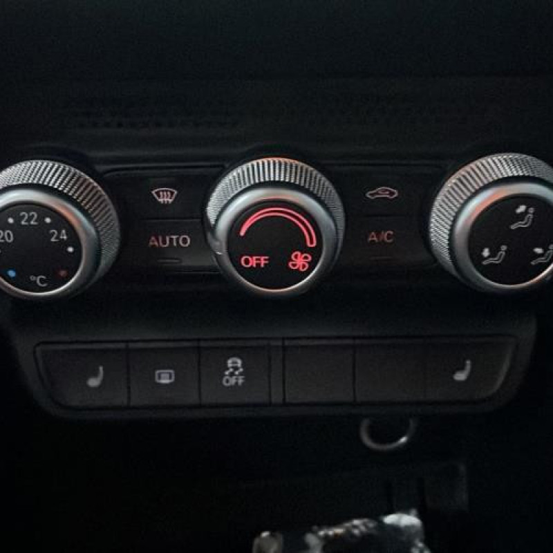 Pretensionneur de ceinture avant droit AUDI A1 1 Photo n°6