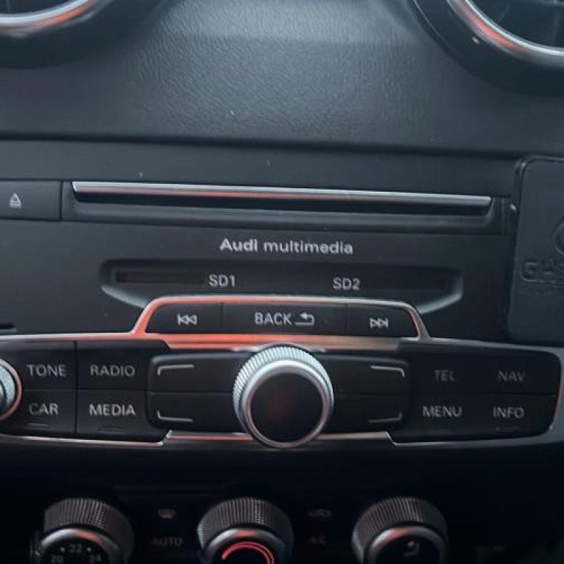 Pretensionneur de ceinture avant droit AUDI A1 1 Photo n°9