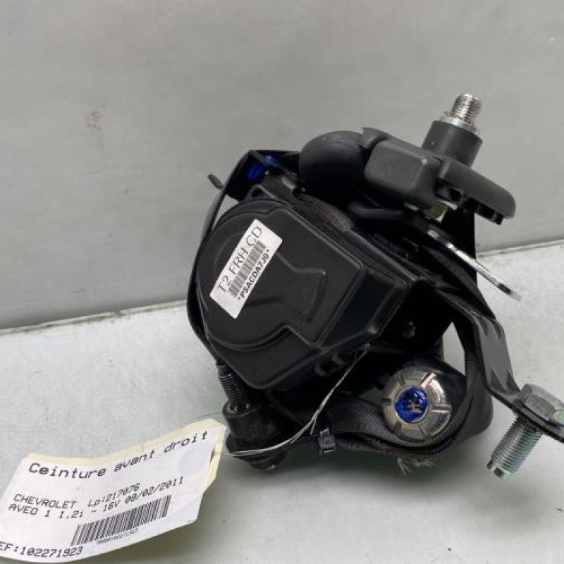 Pretensionneur de ceinture avant droit CHEVROLET AVEO 1 Photo n°1
