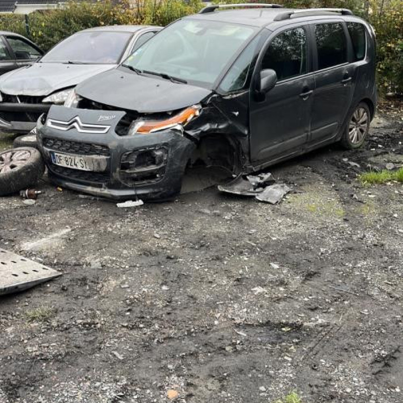 Pretensionneur de ceinture avant droit CITROEN C3 PICASSO Photo n°6