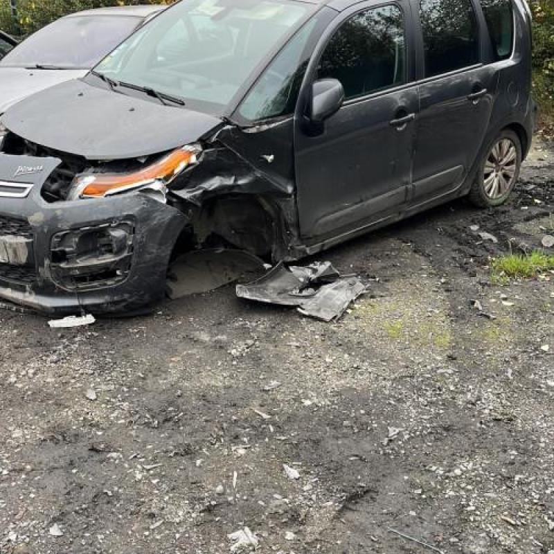 Pretensionneur de ceinture avant droit CITROEN C3 PICASSO Photo n°11