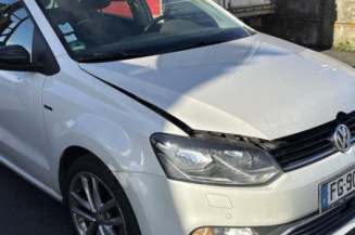 Pretensionneur de ceinture avant droit VOLKSWAGEN POLO 5