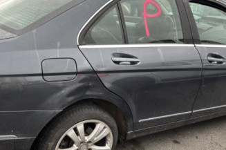 Pretensionneur de ceinture avant droit MERCEDES CLASSE C 204