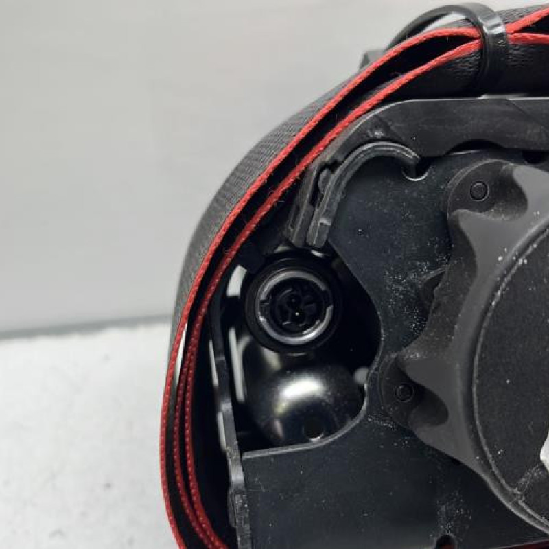 Pretensionneur de ceinture arriere gauche RENAULT ARKANA Photo n°2