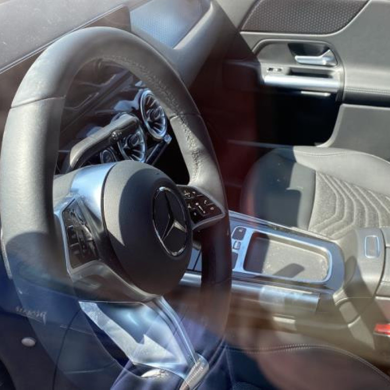 Pretensionneur de ceinture avant droit MERCEDES CLASSE B 247 Photo n°17