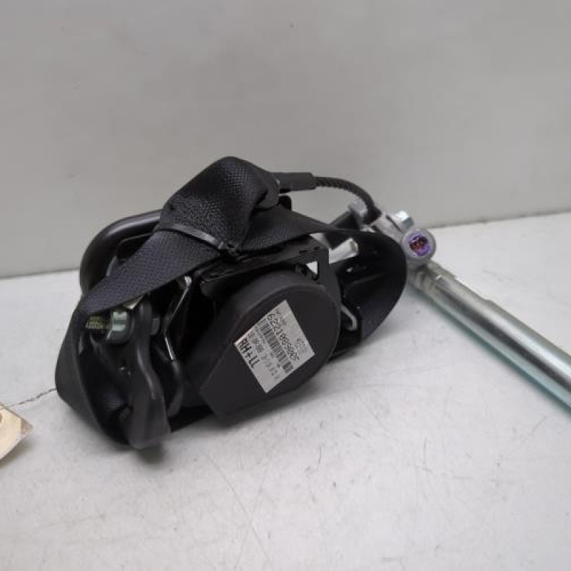 Pretensionneur de ceinture avant droit MITSUBISHI SPACE STAR 3 Photo n°1