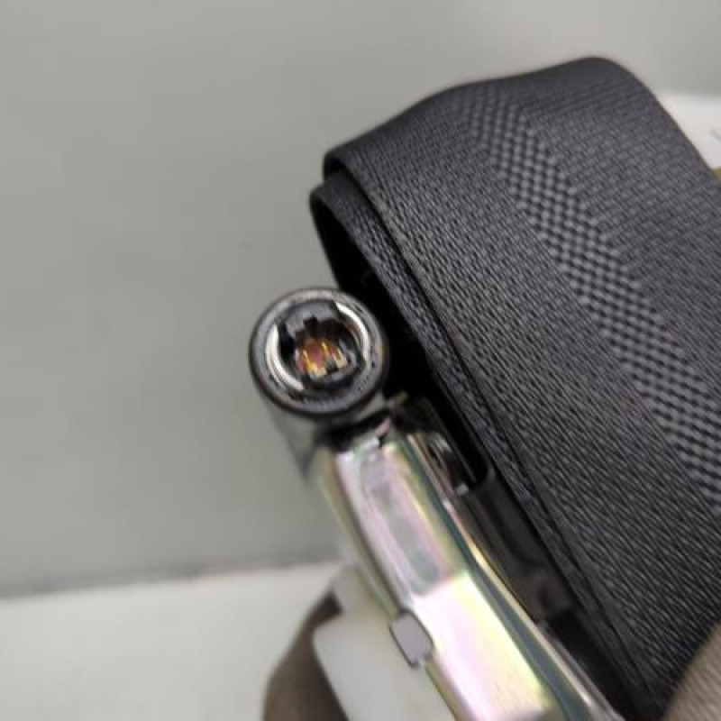 Pretensionneur de ceinture avant gauche MITSUBISHI SPACE STAR 3 Photo n°3