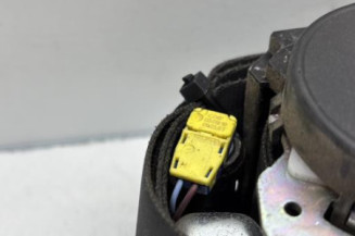 Pretensionneur de ceinture avant droit RENAULT MASTER 3