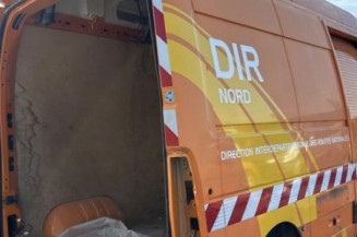 Pretensionneur de ceinture avant droit RENAULT MASTER 3