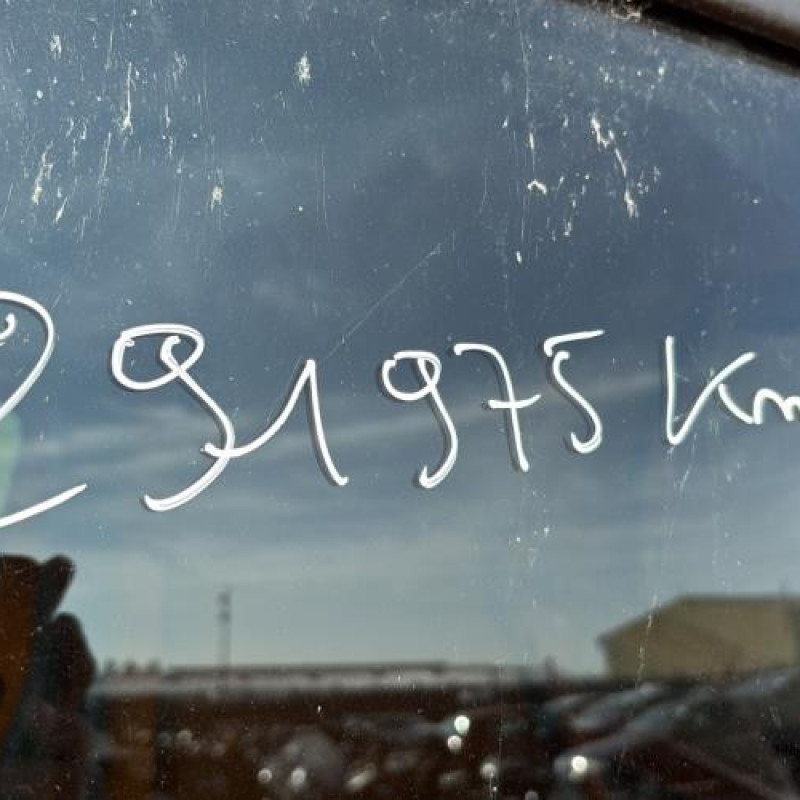 Pretensionneur de ceinture avant droit RENAULT MASTER 3 Photo n°17