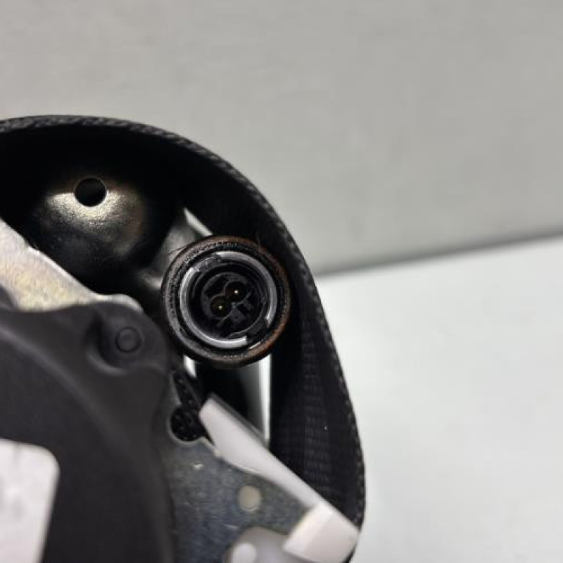 Pretensionneur de ceinture avant droit PEUGEOT 2008 2 Photo n°4