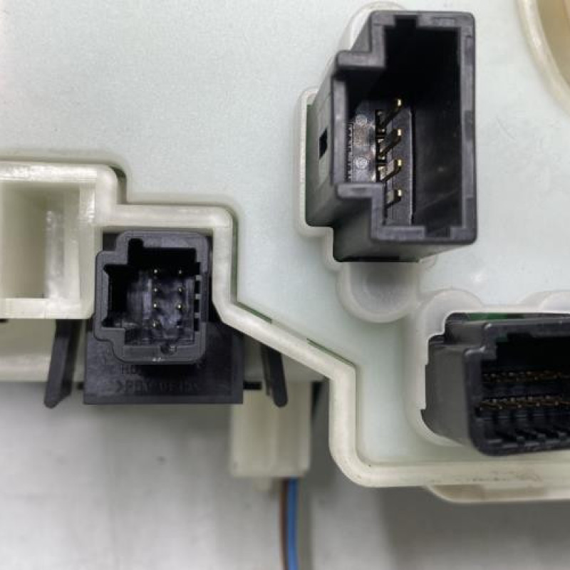 Com (Bloc Contacteur Tournant+Commodo Essuie Glace+Commodo Phare) RENAULT LAGUNA 3 Photo n°4